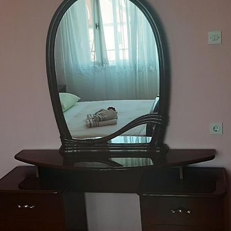 Apartment Vana Trogir Exterior photo